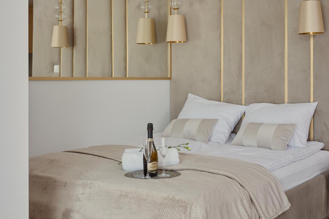 Blekitna Laguna Apartment ซาตอร์ ภายนอก รูปภาพ